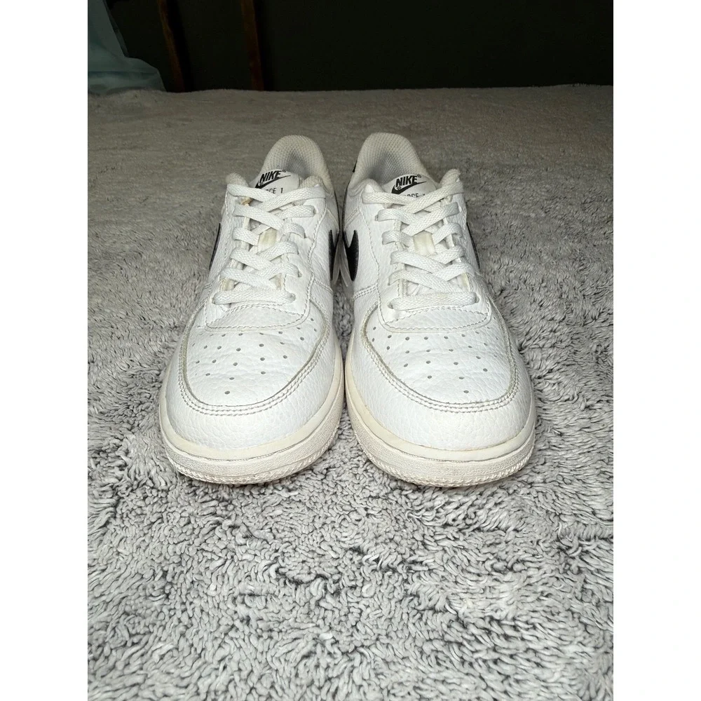 Nike Air Force 1 LE Shoes Youth 1.5 White Black Low Leather Sneakers CZ1685-100